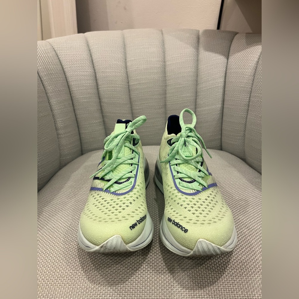 New Balance Fuel Cell SuperComp Trainer - Picture 4 of 11